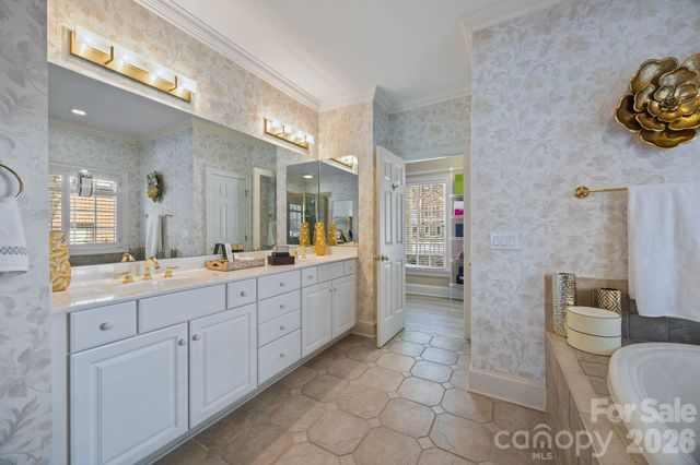 18603 Town Harbour Road, Cornelius, NC 28031