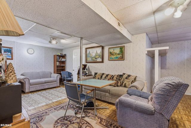 1288 Jay Street, Waterford, MI 48327