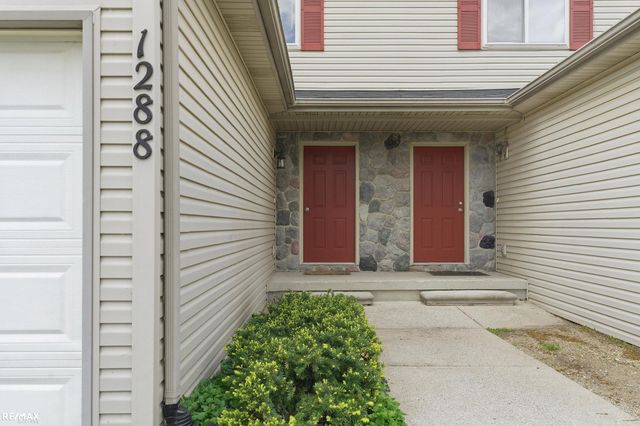 1288 Jay Street, Waterford, MI 48327
