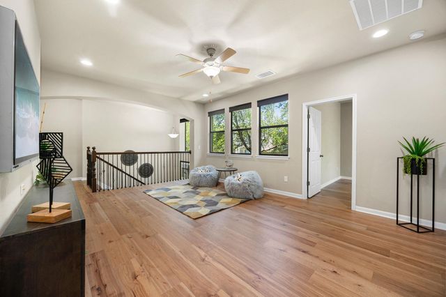 6916 Barstow CT, Austin, TX 78749