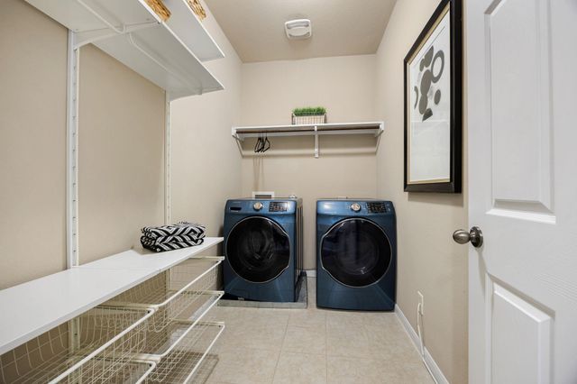 6916 Barstow CT, Austin, TX 78749