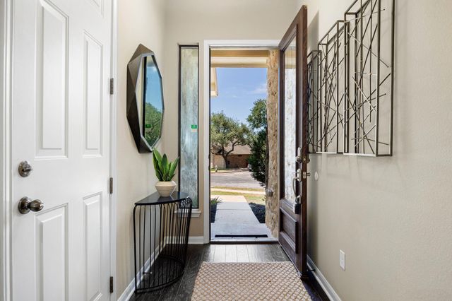 6916 Barstow CT, Austin, TX 78749