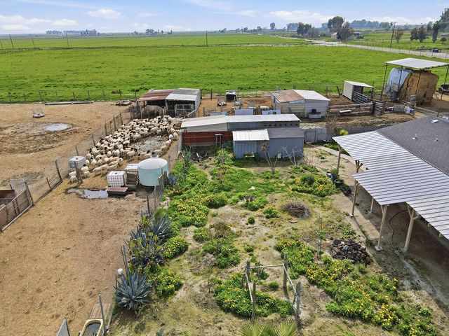 5520 Rd 42, Alpaugh, CA 93201