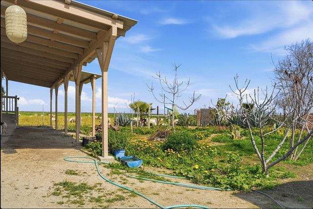 5520 Rd 42, Alpaugh, CA 93201