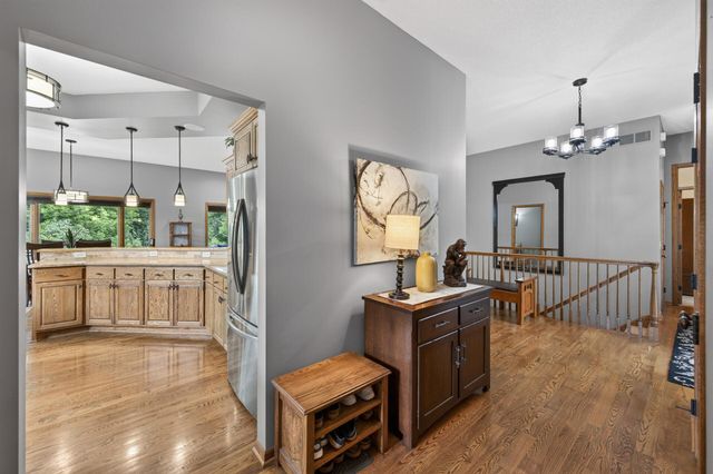607 100th Court NE, Blaine, MN 55434