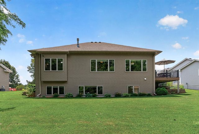 607 100th Court NE, Blaine, MN 55434