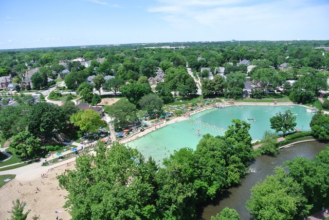 509 Aurora Avenue 202, Naperville, IL 60540