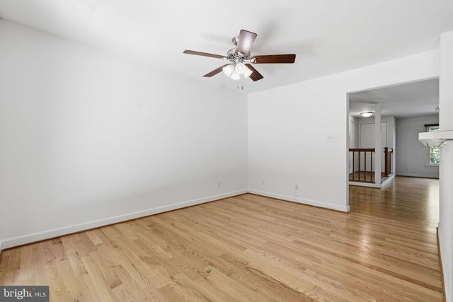 1609 OAK SPRING WAY, Reston, VA 20190