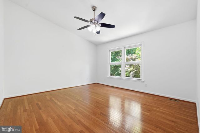 1609 OAK SPRING WAY, Reston, VA 20190