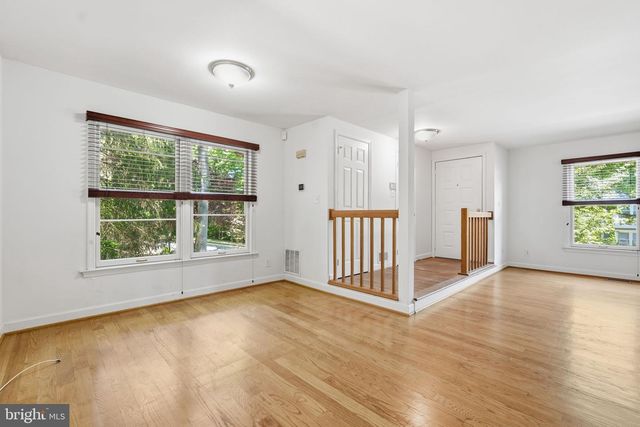 1609 OAK SPRING WAY, Reston, VA 20190