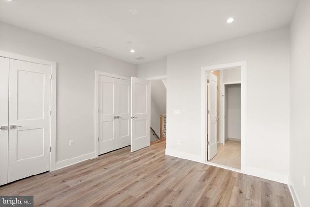 166 N LEE ST, Falls Church, VA 22046