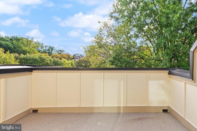 166 N LEE ST, Falls Church, VA 22046