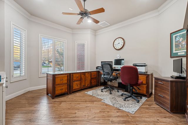 7502 Norfolk Avenue, Lubbock, TX 79423