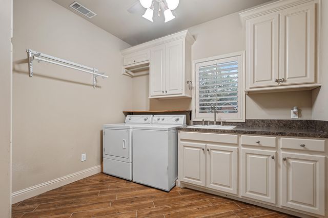 7502 Norfolk Avenue, Lubbock, TX 79423