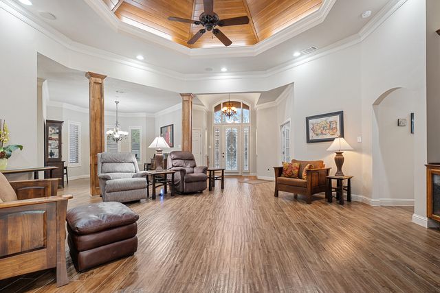 7502 Norfolk Avenue, Lubbock, TX 79423