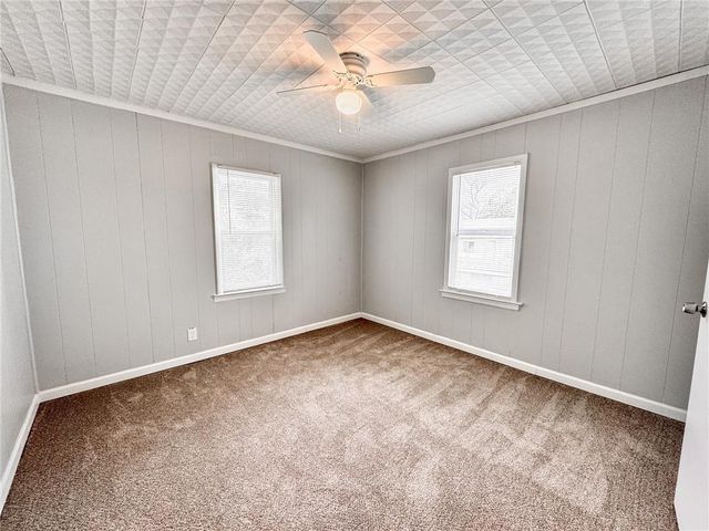 2310 S Hall Road, Independence, MO 64052