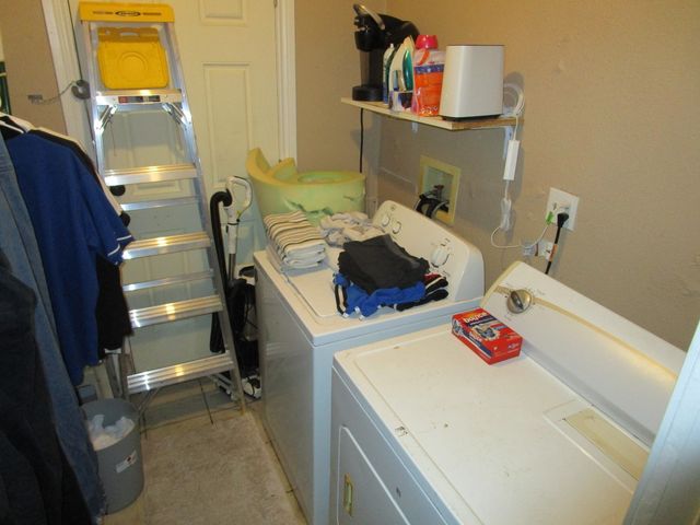 5204 Curzon Avenue, Fort Worth, TX 76107