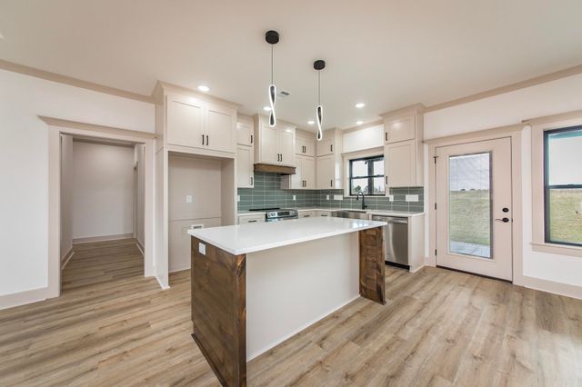 219 Michelle Drive, Beebe, AR 72012