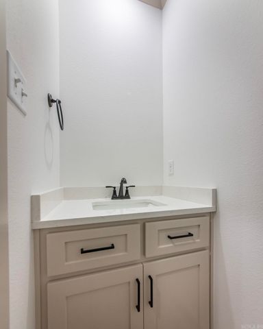 219 Michelle Drive, Beebe, AR 72012