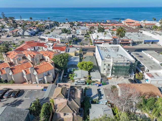 7421 La Jolla Blvd., La Jolla, CA 92037