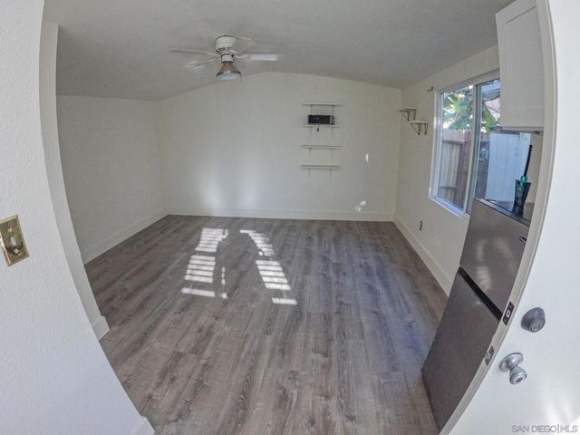 7421 La Jolla Blvd., La Jolla, CA 92037
