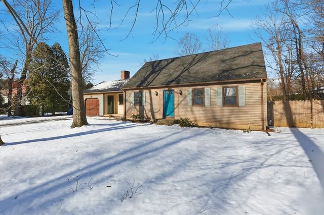 67 Redden Road, West Springfield, MA 01089