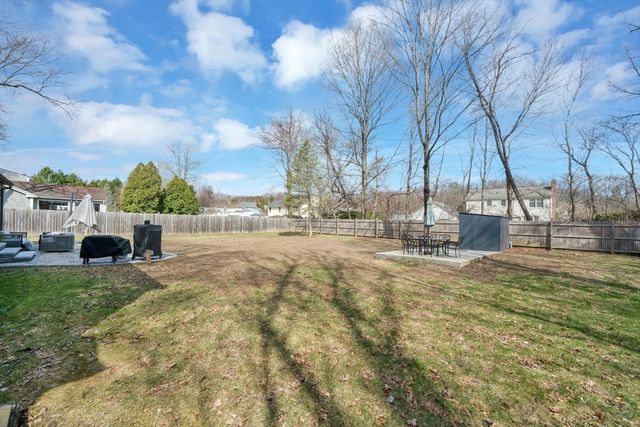 67 Redden Road, West Springfield, MA 01089