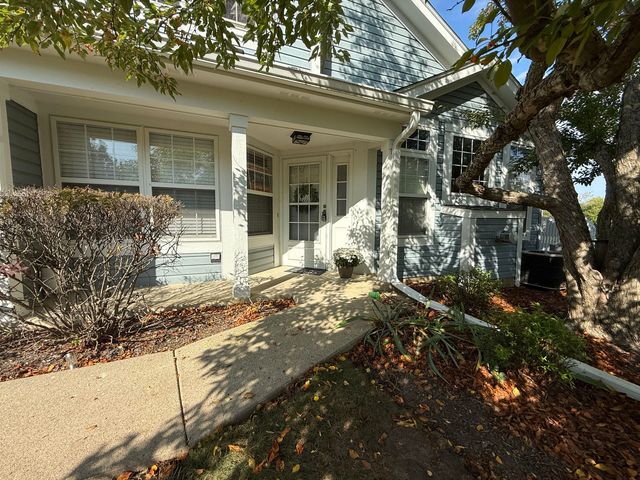 6720 E Monticello Court 14-A1, Gurnee, IL 60031