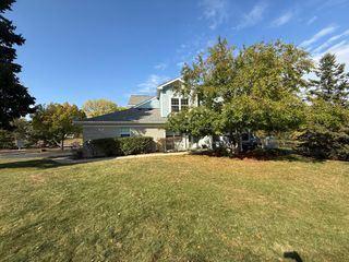 6720 E Monticello Court 14-A1, Gurnee, IL 60031