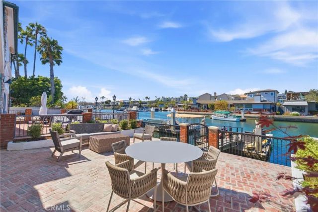 3810 Channel Place, Newport Beach, CA 92663