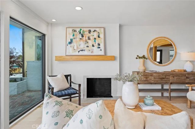 3810 Channel Place, Newport Beach, CA 92663