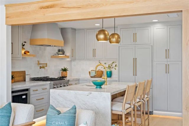 3810 Channel Place, Newport Beach, CA 92663