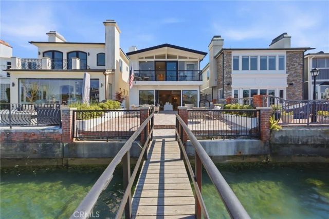 3810 Channel Place, Newport Beach, CA 92663