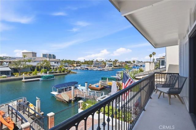 3810 Channel Place, Newport Beach, CA 92663