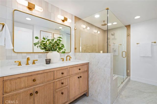 3810 Channel Place, Newport Beach, CA 92663