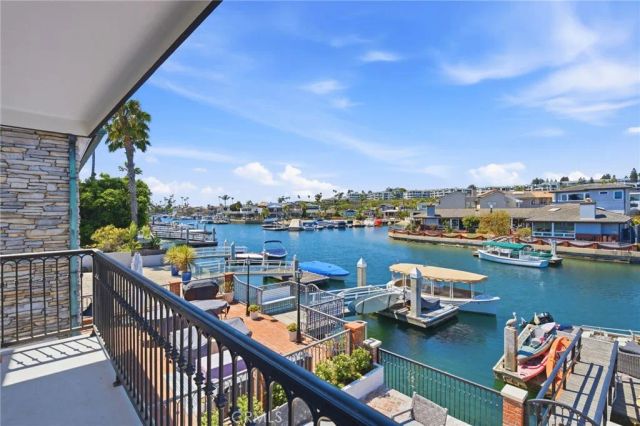 3810 Channel Place, Newport Beach, CA 92663