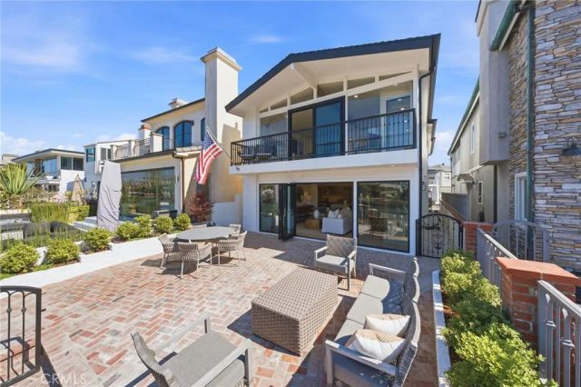3810 Channel Place, Newport Beach, CA 92663