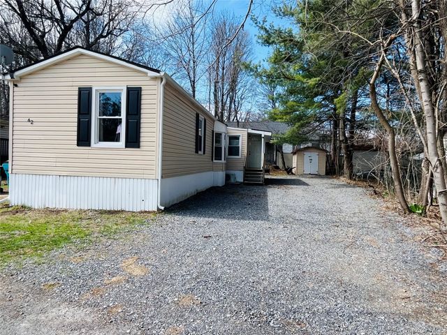 723 Beekman Road 42, Hopewell Junction, NY 12533