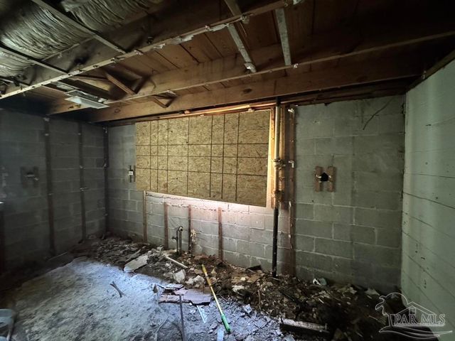 1821 Atlanta Ave, Pensacola, FL 32507