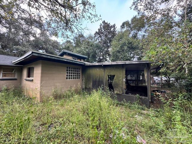 1821 Atlanta Ave, Pensacola, FL 32507