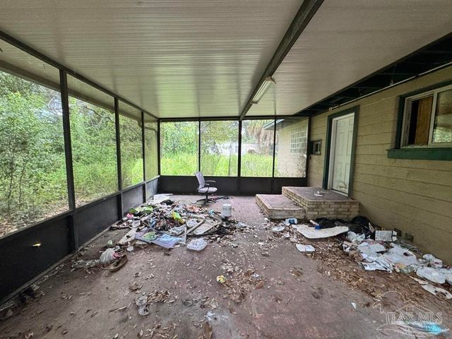 1821 Atlanta Ave, Pensacola, FL 32507