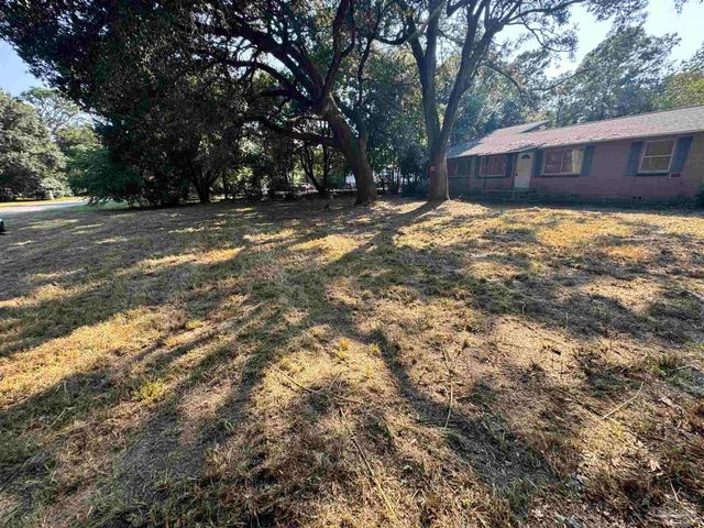 1821 Atlanta Ave, Pensacola, FL 32507