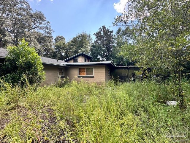 1821 Atlanta Ave, Pensacola, FL 32507