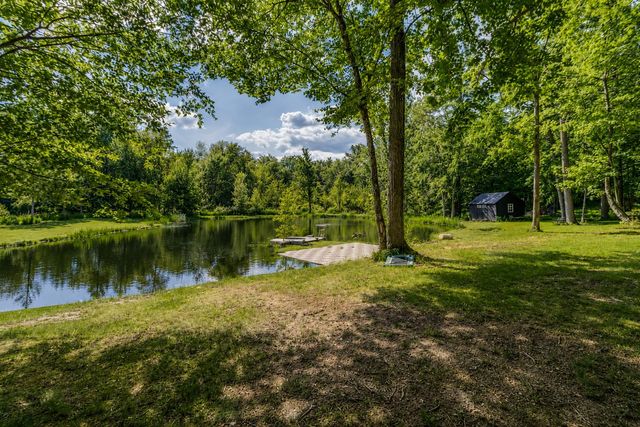 10660 D Drive S, Ceresco, MI 49033