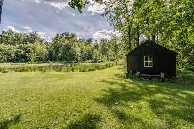 10660 D Drive S, Ceresco, MI 49033