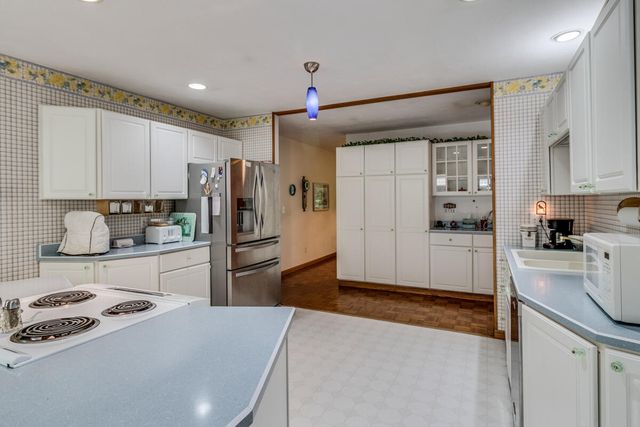 10660 D Drive S, Ceresco, MI 49033