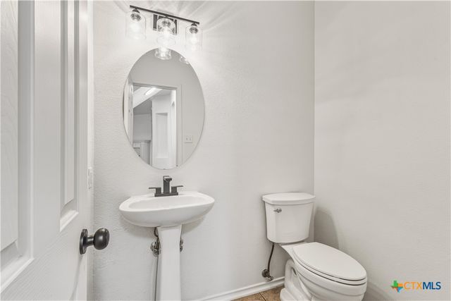 203 W Iowa Drive, Harker Heights, TX 76548