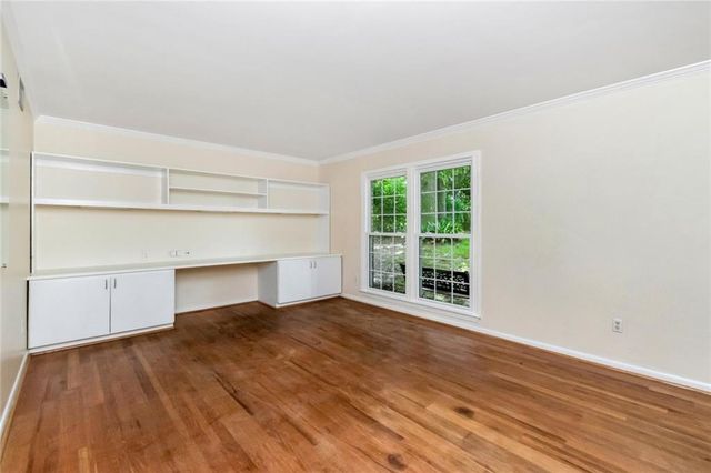 745 Westmoreland Drive E, Mobile, AL 36609