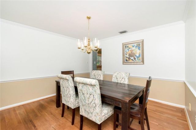 745 Westmoreland Drive E, Mobile, AL 36609