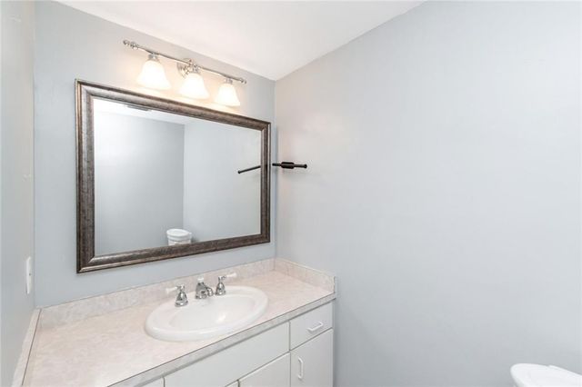 745 Westmoreland Drive E, Mobile, AL 36609